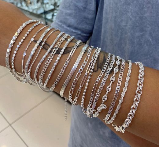 Pulseras de plata lisa