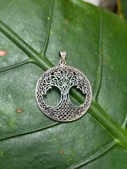 Colgante de plata lisa. Árbol de la vida