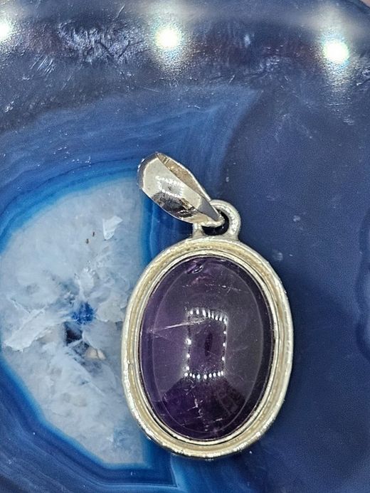Colgante plata con mineral de Amatista