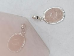 Colgantes de plata con mineral. Cuarzo rosa.