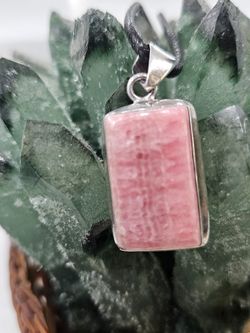 Colgantes de plata con mineral de rodocrosita
