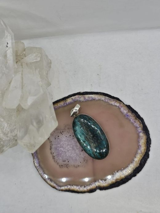 Colgantes de plata con minerales. Crisocola