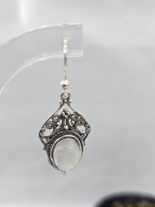 Pendientes gancho. Piedra de luna