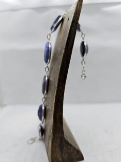 Pulsera de plata con mineral. Zafiro